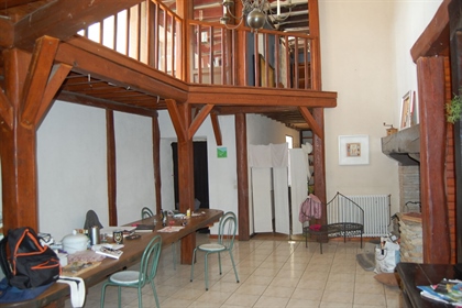 Lower Cevennes. Property consisting of a Mas of 160m² Habitable representing the private p