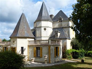 Château en Périgord