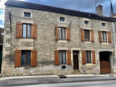 House to sell in Laignes, Burgundy