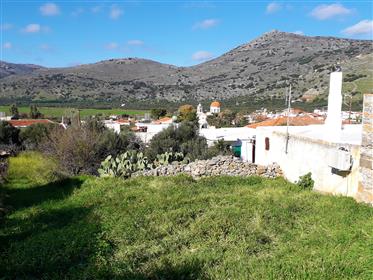 Casa de piedra con patio y terraza - East Crete.