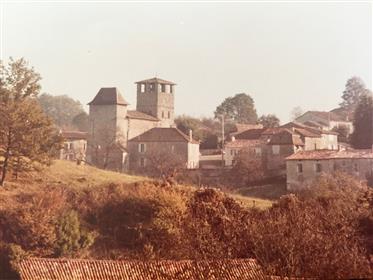 Uma impressionante fazenda do século XIX anteriormente parte da propriedade de vinhedos Le Claud, i