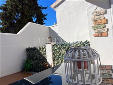 3 bed house with terrace in Málaga city