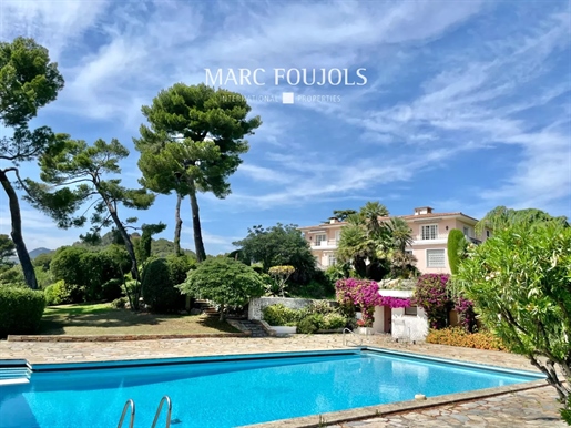 4 hectare estate in Nice