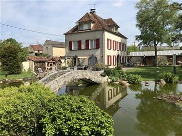 Casa in vendita vicino a Auxerre