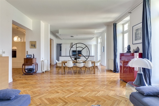 Grand appartement bourgeois