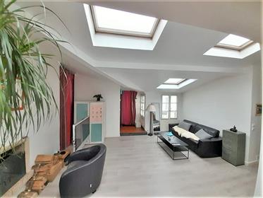 Apartamento 4 rooms - Excepcional no centro de Paris - 75m2