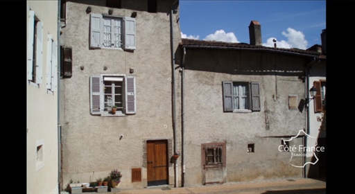 A vendre, 2 maisons de village à rénover à Maurs (15600) Cantal, Auvergne