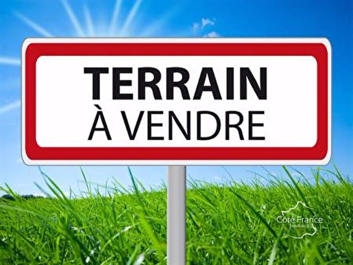Anchamps, exclusive, Land of 1996 m2 on the banks of the Meuse