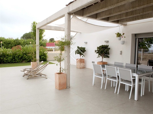 Maison d'architecture rationaliste, à 100 m de la plage dans le quartier le plus calme et 