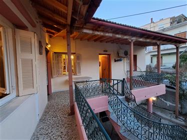 Two-Storey House With Garden In Limni In Evia