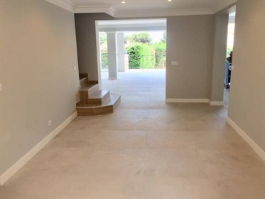 Cannes, Villa for sale of 340 Sq. Mt., Restored, Heating Individual heating system, placed