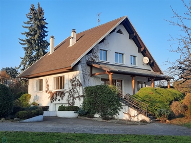 Detached house - 177 m² - 7 rooms - 5 bedrooms - land of 1501 m²