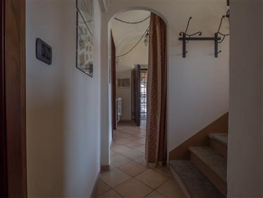 A peaceful oasis with accessory buildings in the Monferrato region