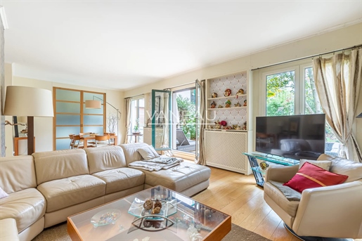 Apartment: 138 m²