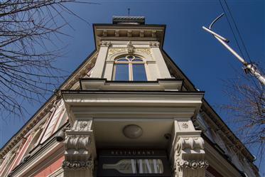 Многофункционална аристократична къща за продажба във Варна-България