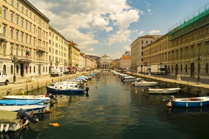 Centre ville de Trieste, Frioul